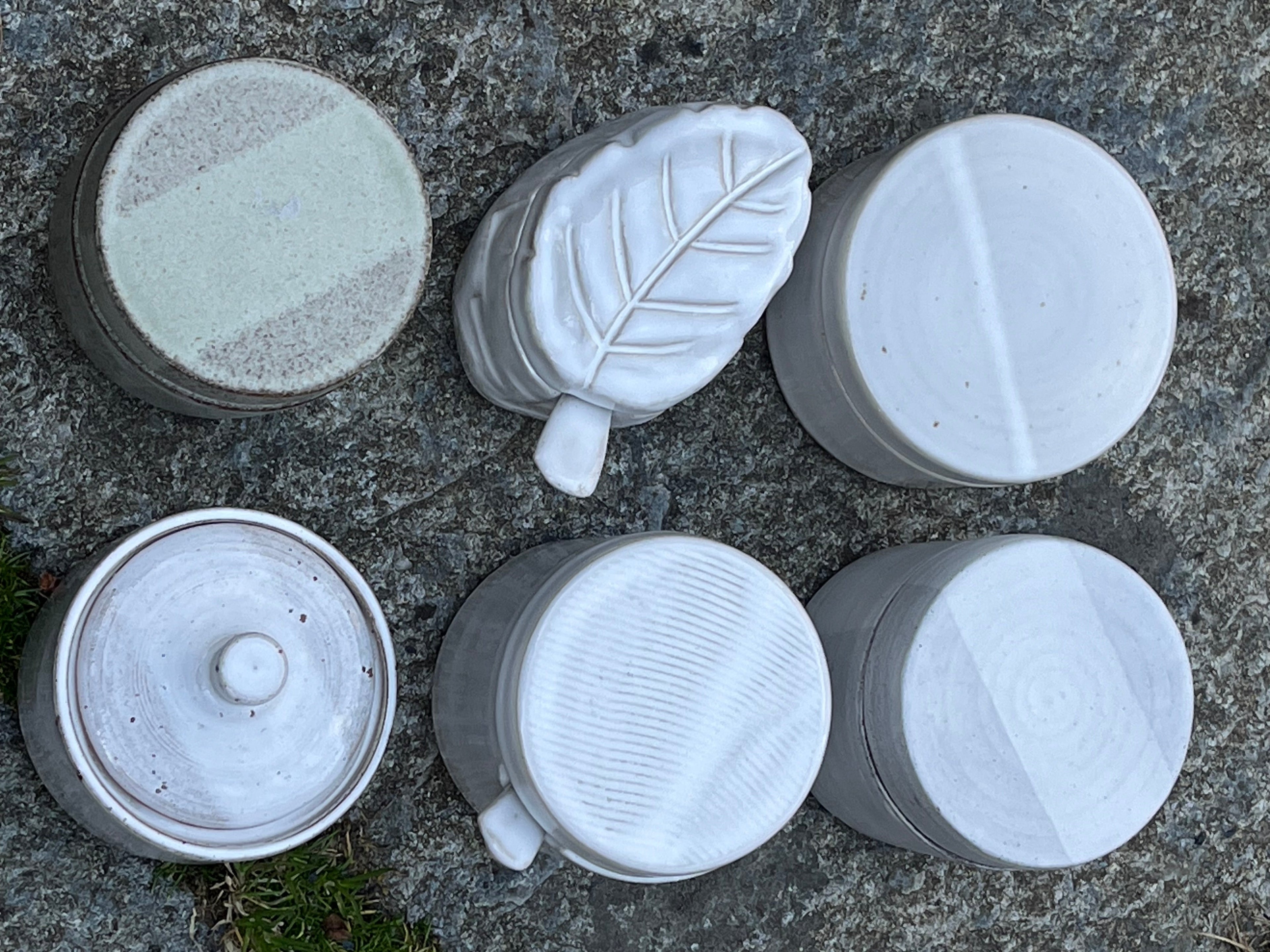 Burkar och smörklockor